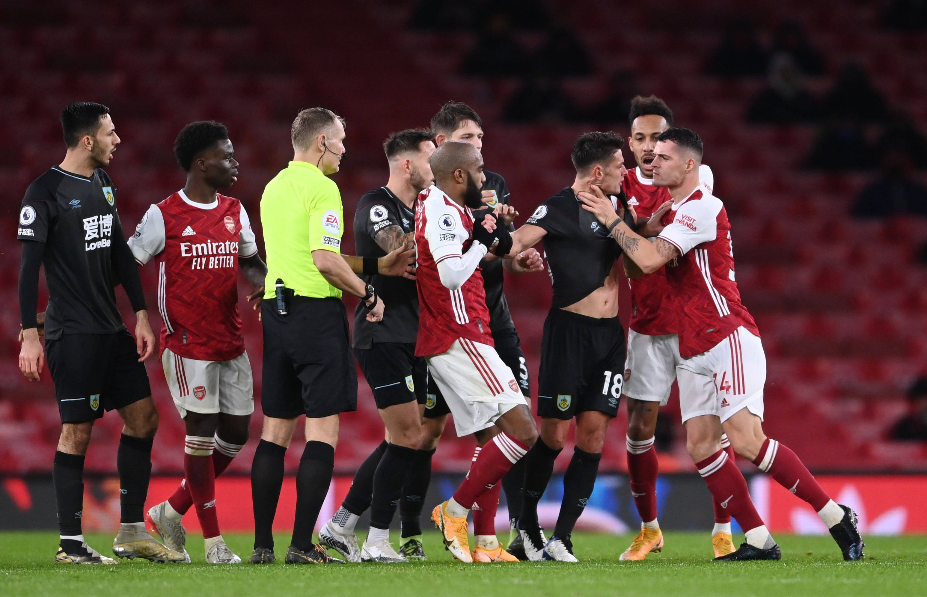 随着欧联杯 随着欧联杯